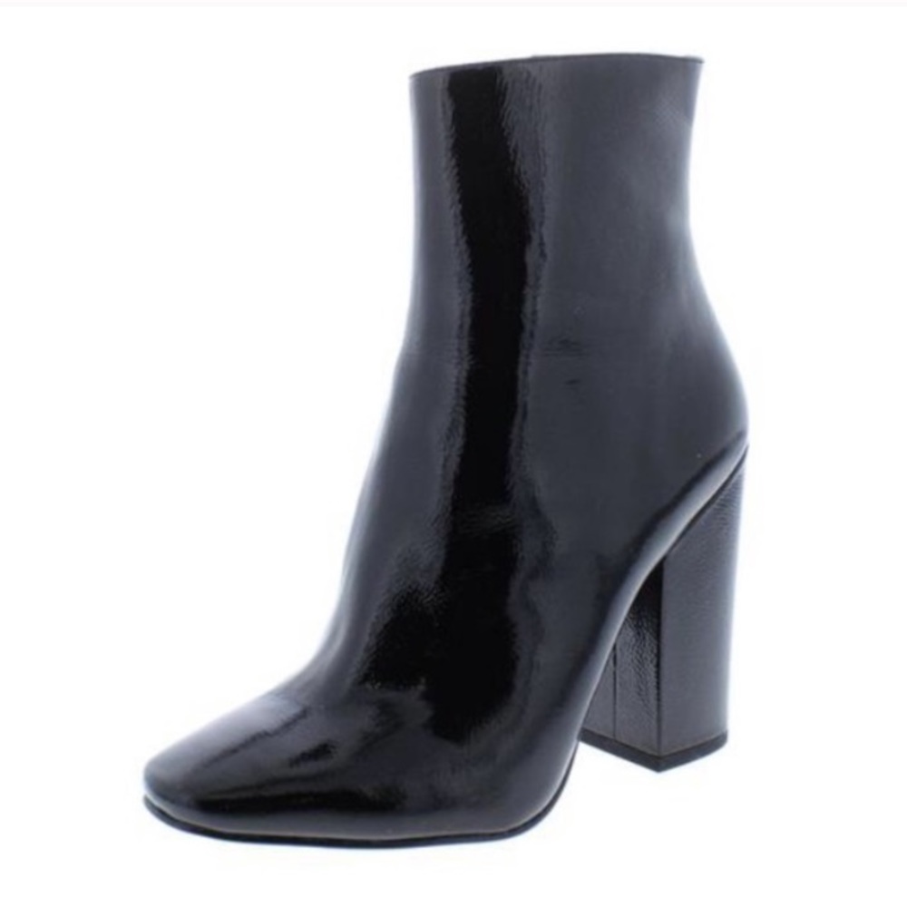Kendall and Kylie Black Boots
